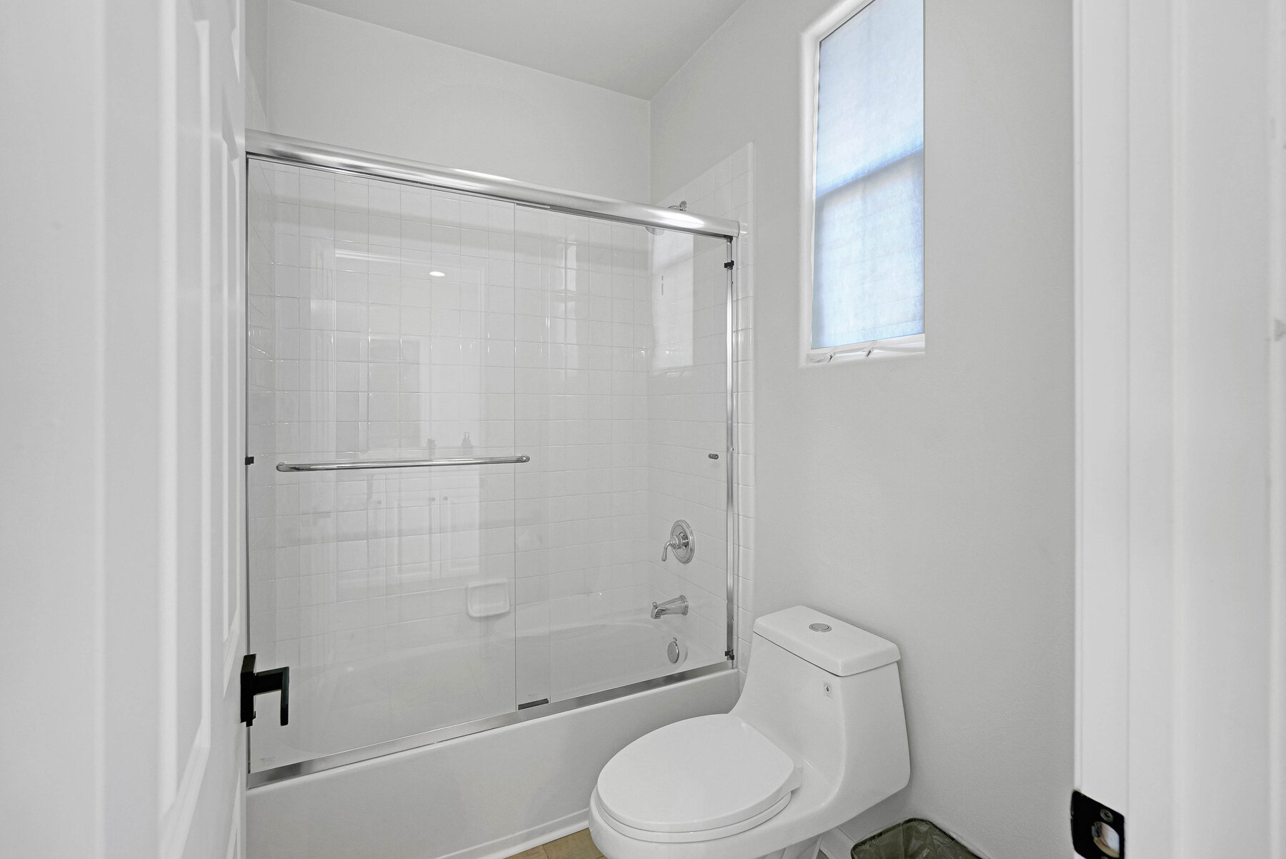 Private guest retreat bathroom tub and shower